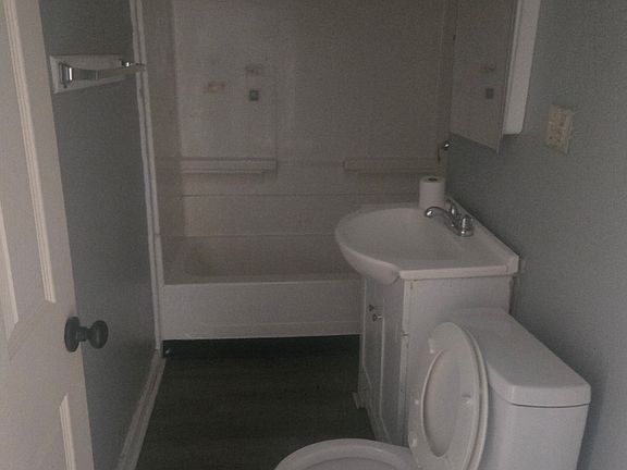 5th image of 1225 Butternut St #4