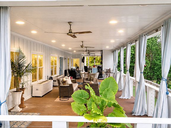 4th image of 15 Driftwood Ln