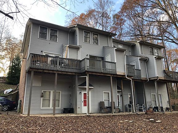 4th image of 5165 Spring St #6G