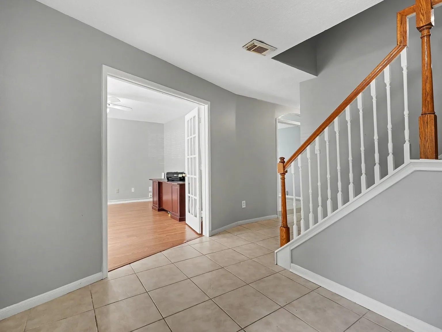 5 bed, 3.5 bath, 3177 sqft, $3,300 — Photo 3