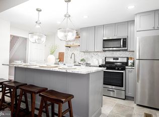 1816 Chilton St, Baltimore, MD 21218