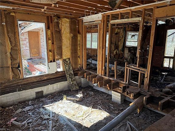 3rd image of 15427 Rolfe Hwy