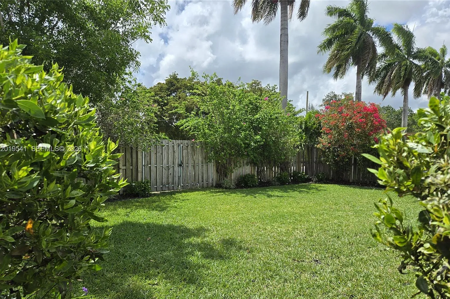 Estates At Silver Palm — Photo 2