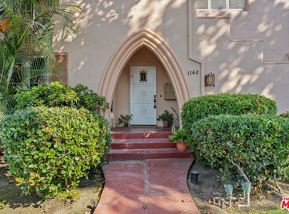 4th image of 1142 S Clark Dr #1
