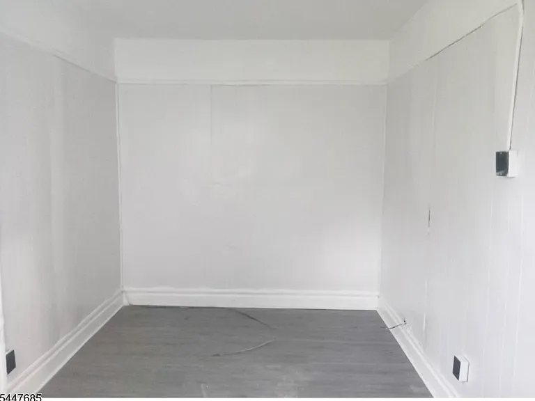 482 Irvine Turner Blvd — Photo 3
