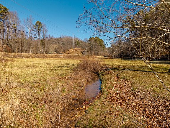 4th image of 7589 Tails Creek Rd