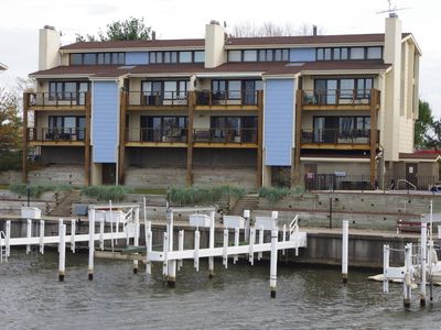 2 Marine Dr APT 1, Michigan City, IN, 46360