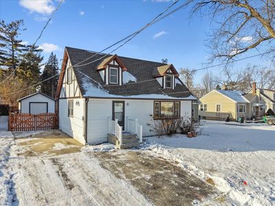 38 Lippincott Rd, Fox Lake, IL, 60020