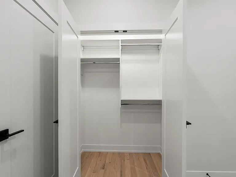 420 E 50th Pl #1 — Photo 13