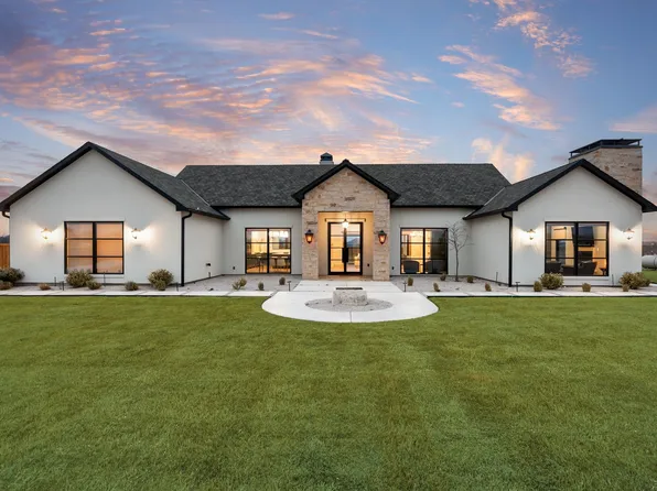 7290 Tom Trl, Krum, TX 76249