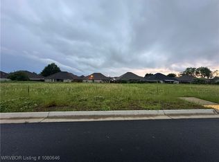 1915 Ivy Ridge Rd, Barling, AR 72923