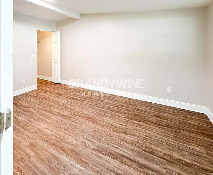 2145 Bourget Dr — Photo 11