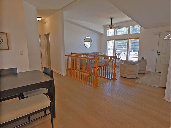 4th image of 3213 S Liberty Ave E
