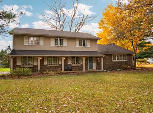 6197 Hereford Rd, Saline, MI 48176