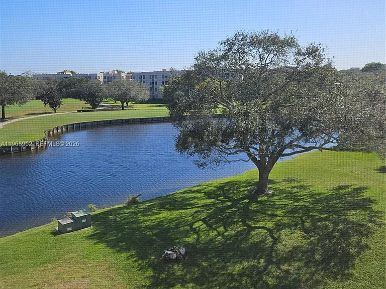 9441 Live Oak Pl #407 — Photo 1
