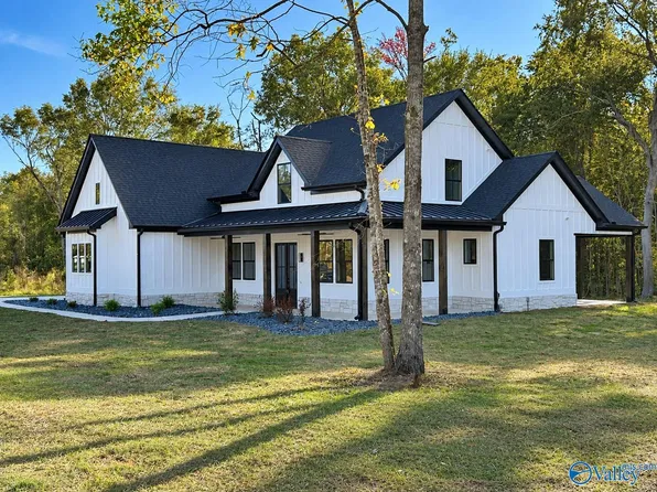 185 Summer Breeze Dr, Cedar Bluff, AL 35959