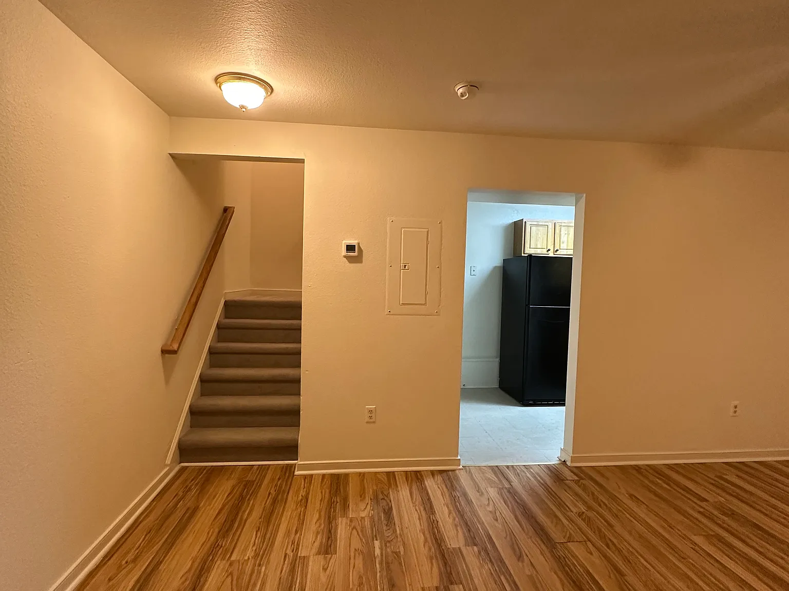 2 bed, 780 sqft, $1,425 — Photo 2