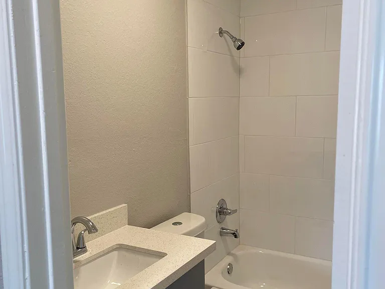 12302 Palmsprings Dr #2A — Photo 15
