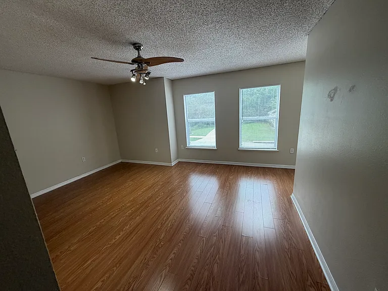 6327 Tabogi Trl — Photo 12