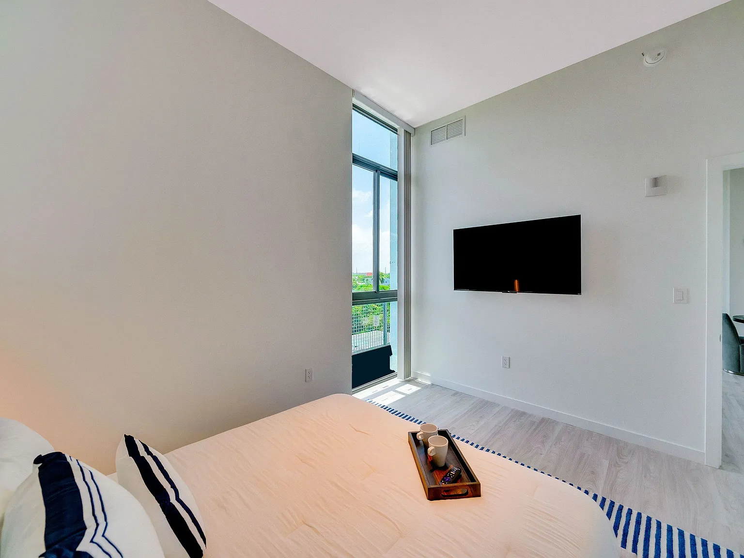320 S Federal Hwy Unit 619 — Photo 2