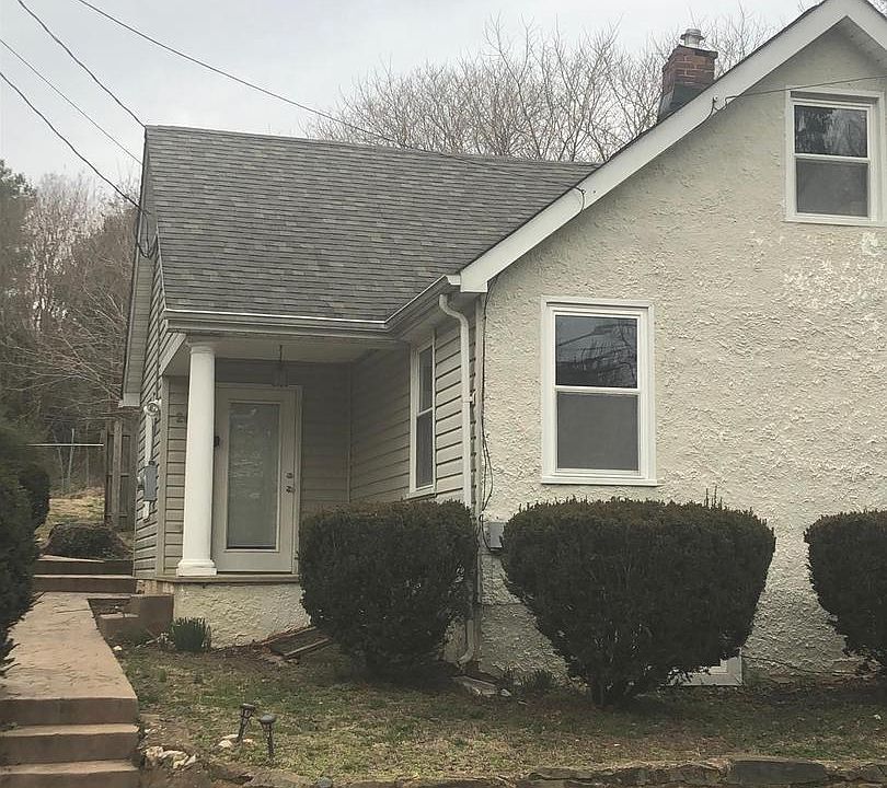 1st image of 264 Alexandria Pike