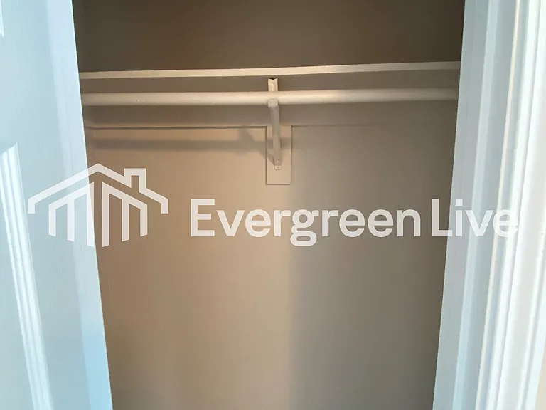 574 Carrier Dr — Photo 12