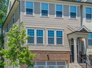 70 Albert Ct, Randolph, NJ 07869
