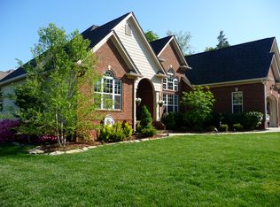 8198 Fox Glove Dr, Ooltewah, TN 37363
