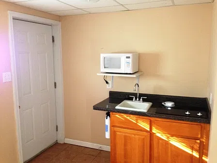 2 bed, $900 — Photo 3