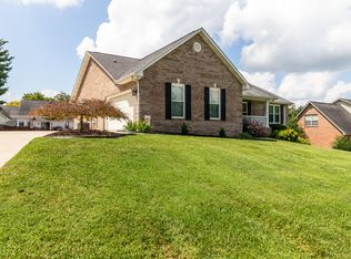 913 Sw Xrds, Maryville, TN 37803