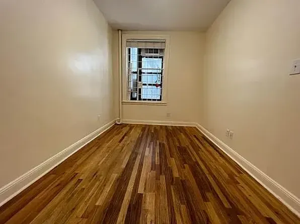 1208 43rd Street image 4 of 6