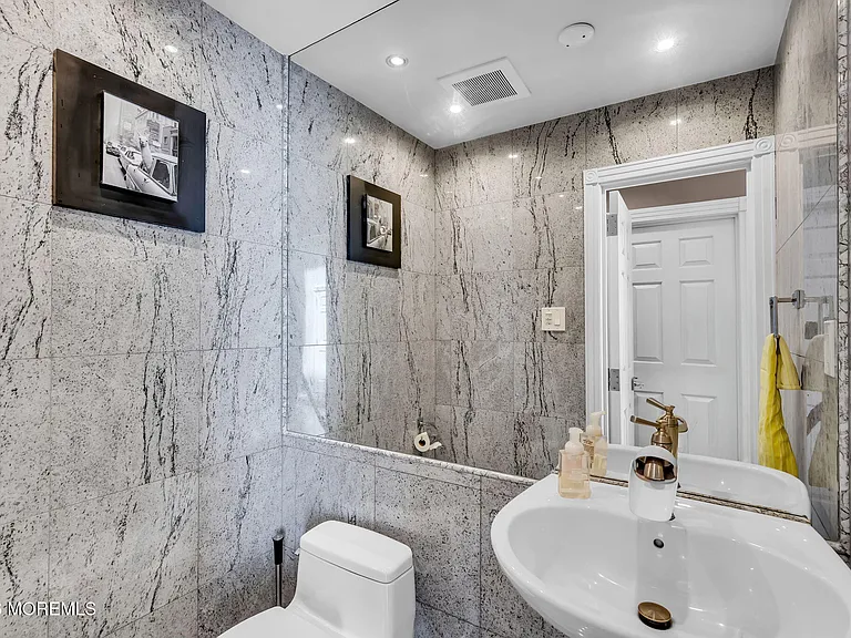 15 Timber Ln — Photo 14