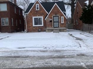 15080 Snowden St NW, Detroit, MI 48227