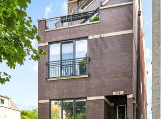 2241 W Roscoe St #1, Chicago, IL 60618