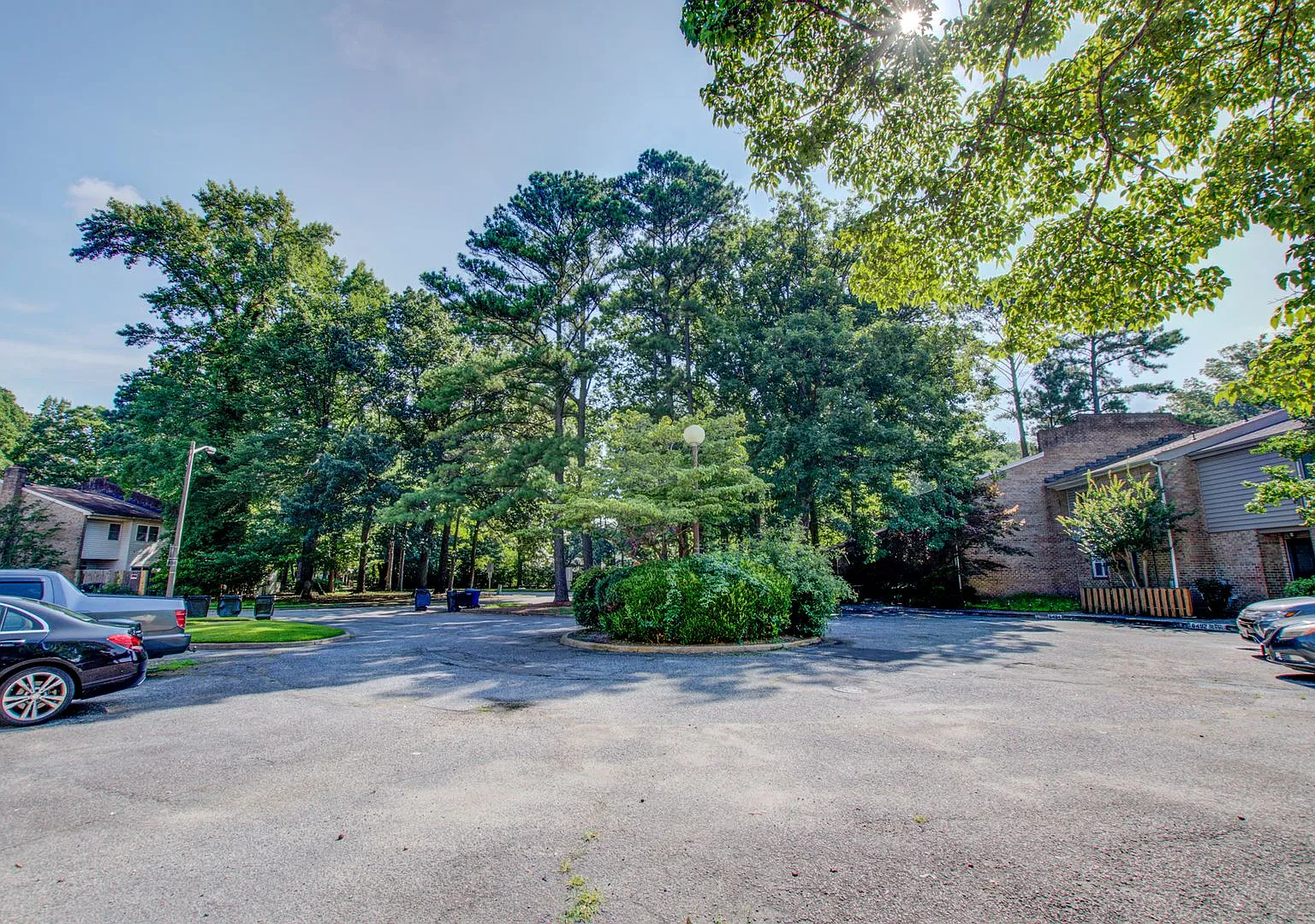 Townhome in College Park Area of Virginia Beach — Photo 4