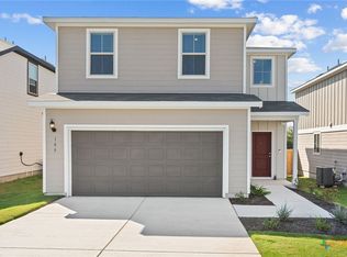 105 Green Berets Bnd, Jarrell, TX 76537