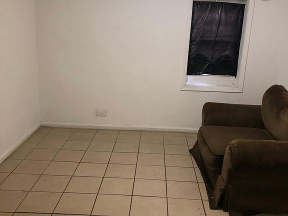 2nd image of 1936 S Central Ave #1