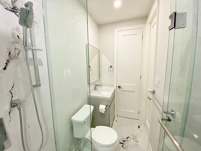 41 Arnold Cres #1 — Photo 25