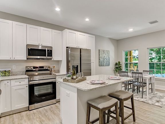 2nd image of 596 Amelia Cir