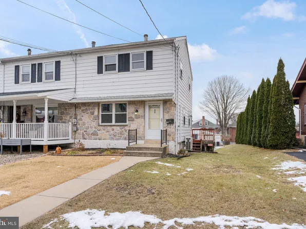 305 E 4th St, Boyertown, PA 19512