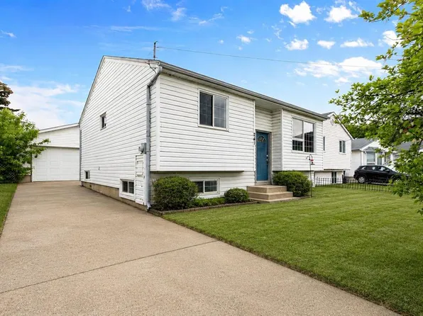 241 E Bird Cres, Wood Buffalo, AB T9H 4T4