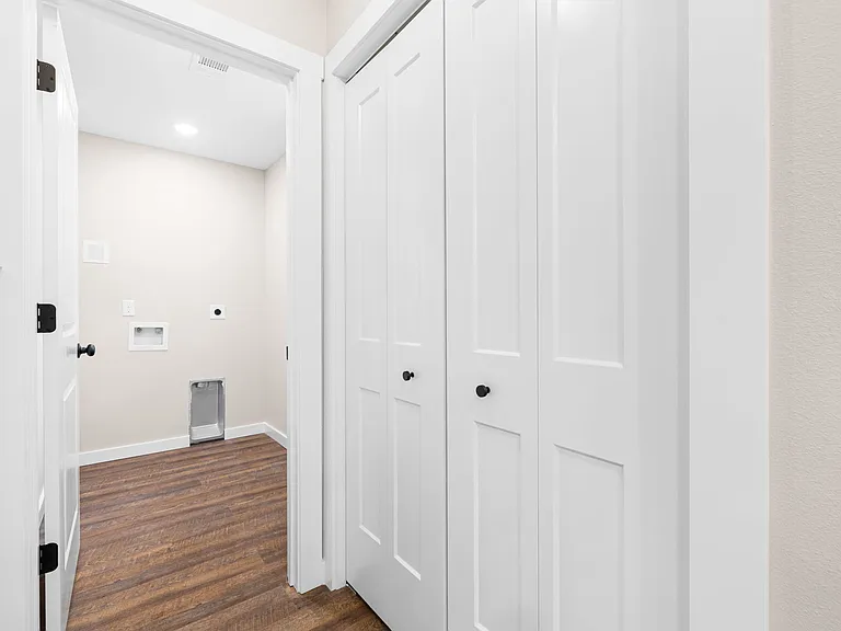 506 W Woodruff Ave — Photo 19