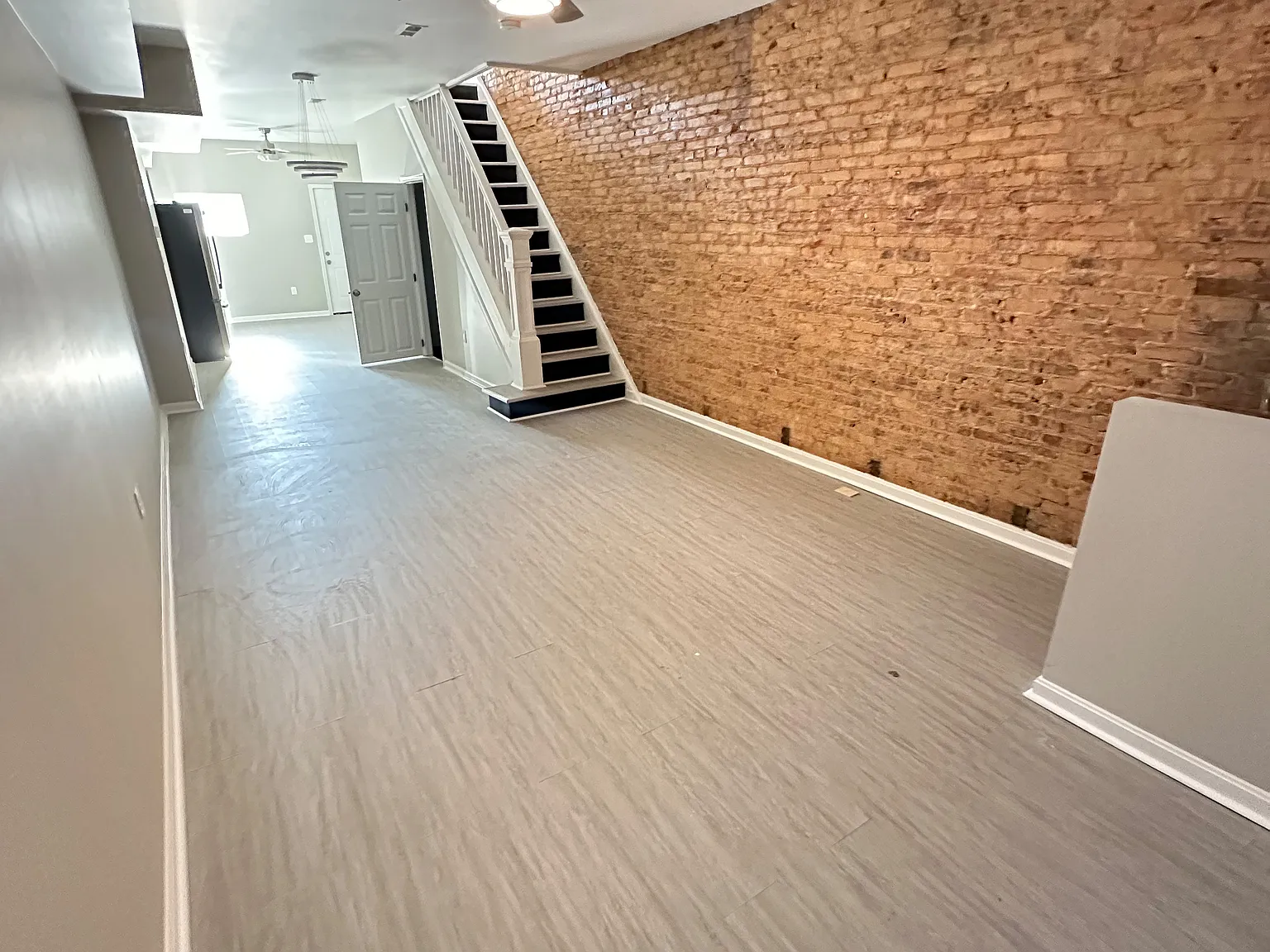 2 bed, 2.0 bath, $1,650 — Photo 3