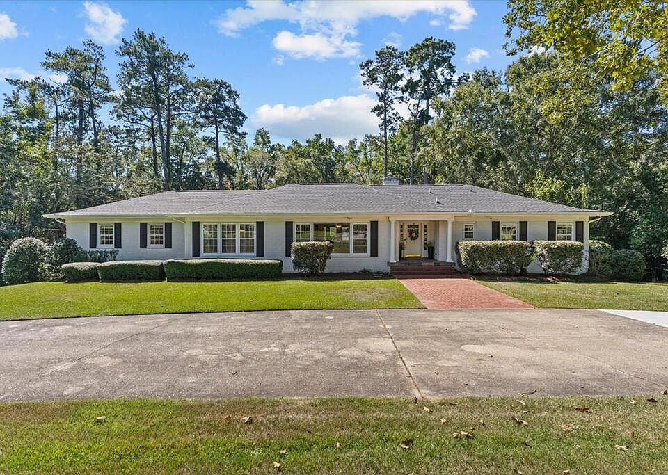 1st image of 301 Whatley Dr