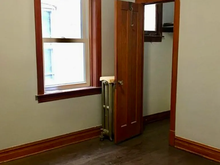 3355 N Harding Ave #1 — Photo 5