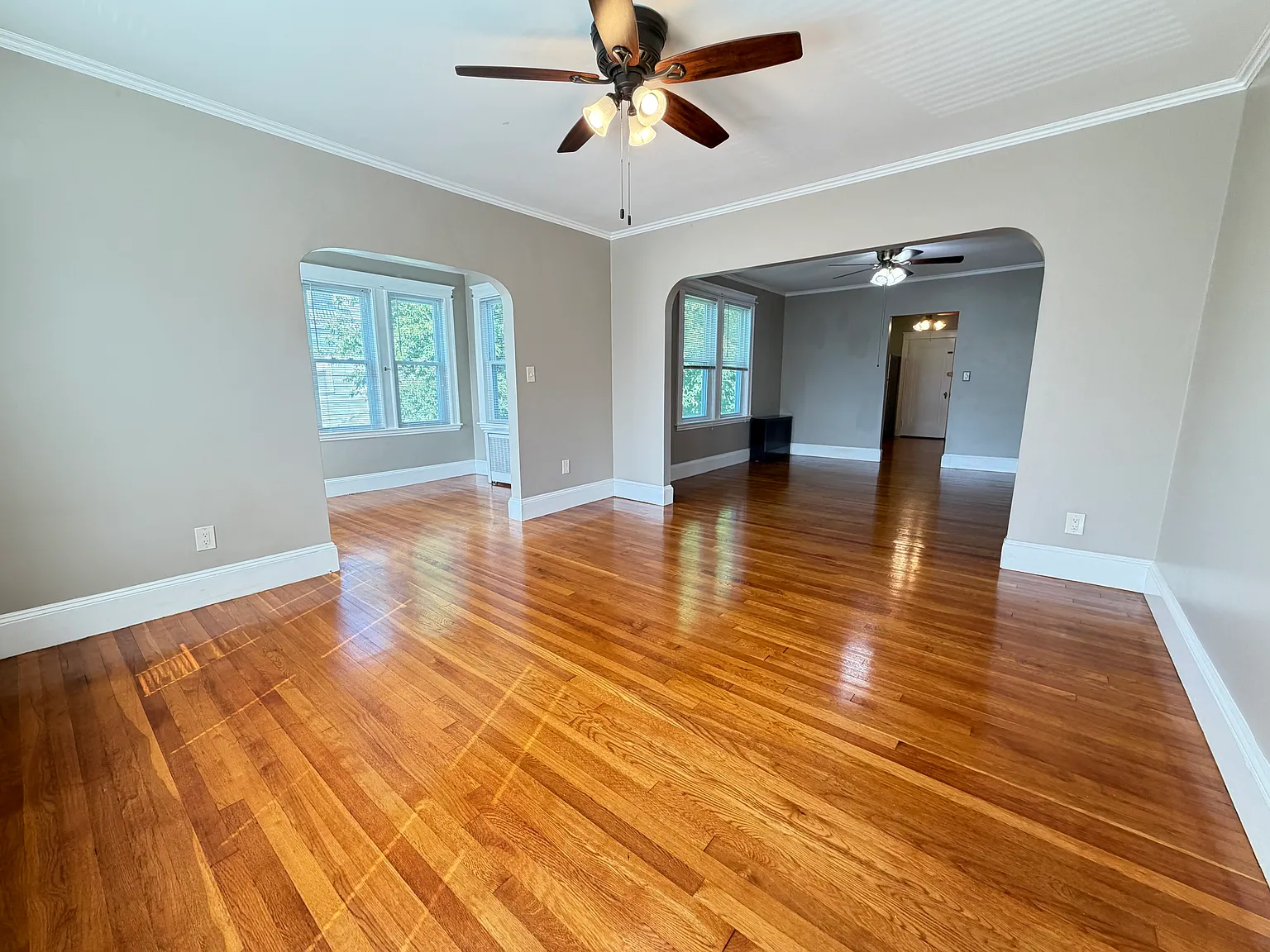 2 bed, 1596 sqft, $2,850 — Photo 2