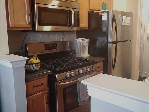 3rd image of 18-05 215th St APT 7R