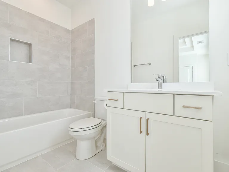 5858 Westin Rd — Photo 18
