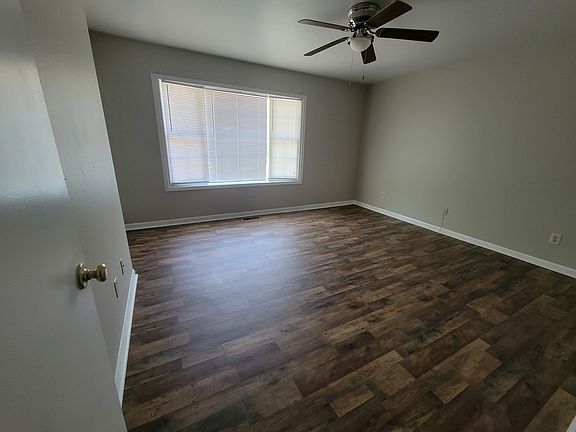 2nd image of 426 Grove St #432