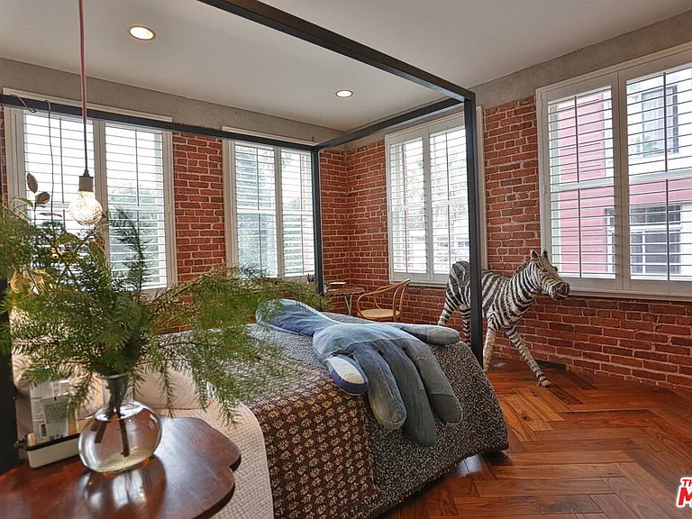 139 S Los Robles Ave #306 — Photo 10